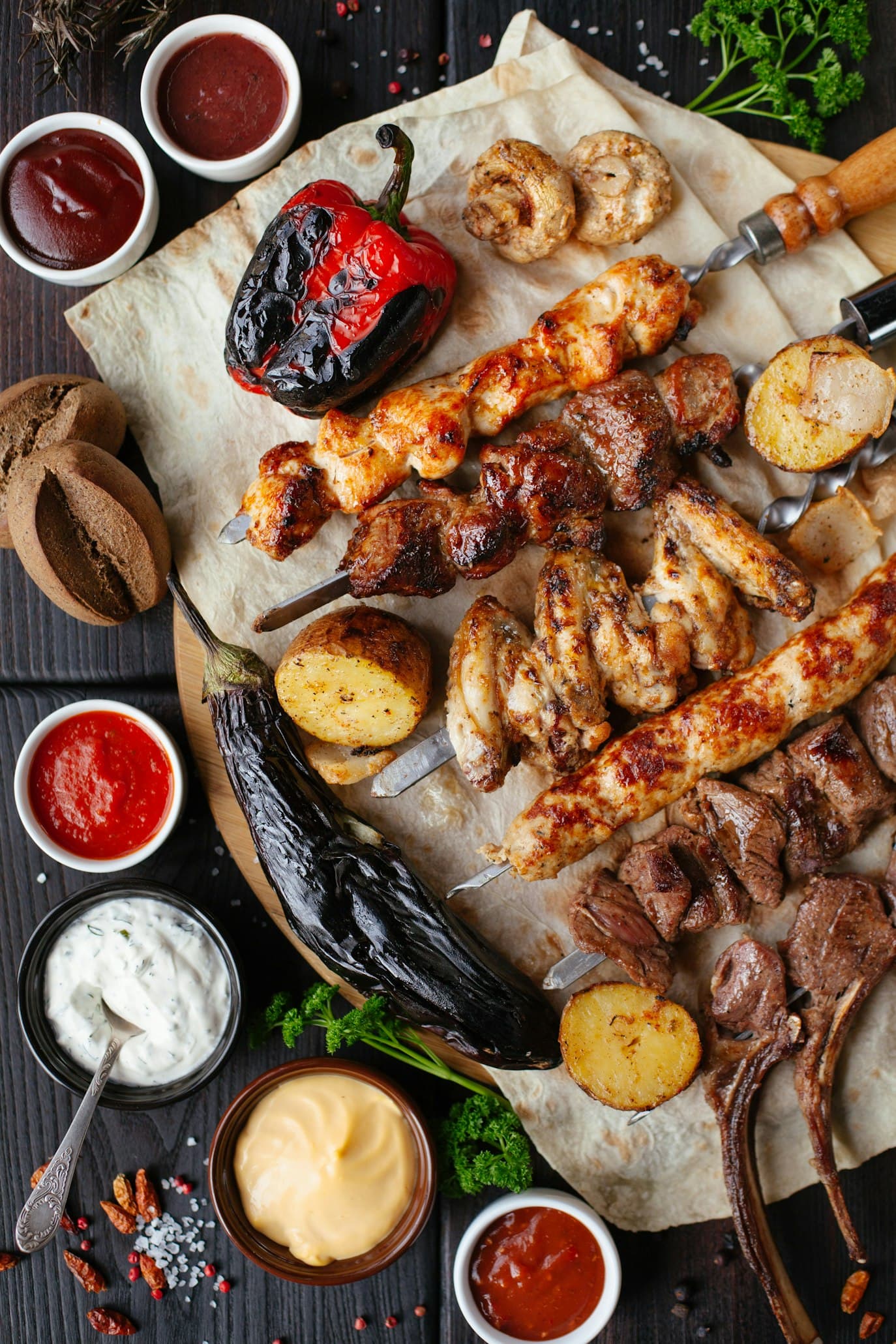 Bisiachi In Griglia team cooking on BBQ